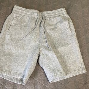 H&M Men’s grey sweat shorts size small